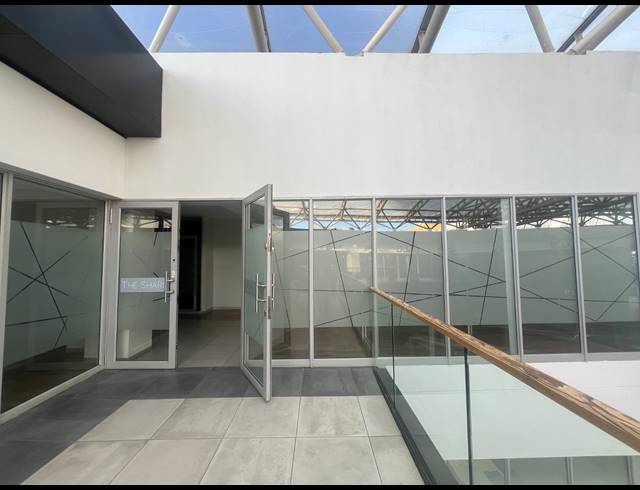 164M² OFFICE TO LET IN ROSEBANK